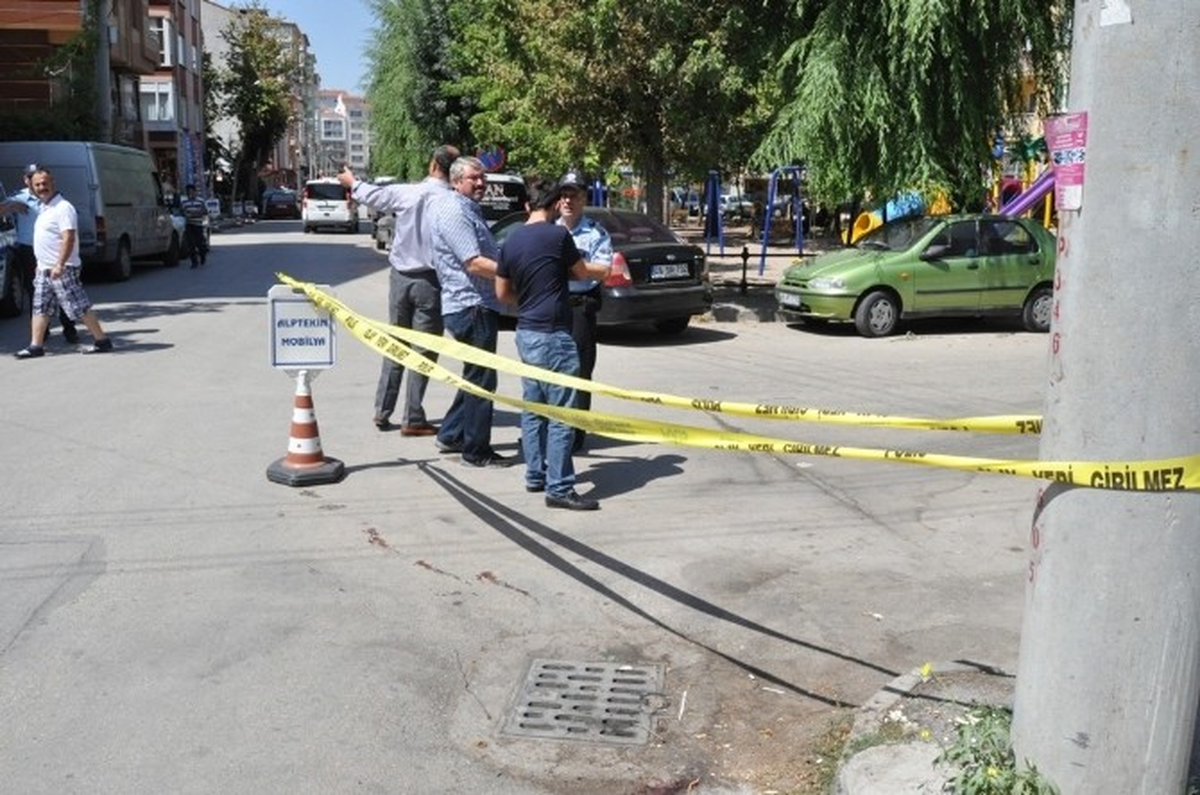 Eskişehir\'de Silahlı Kavga: 1 Yaralı