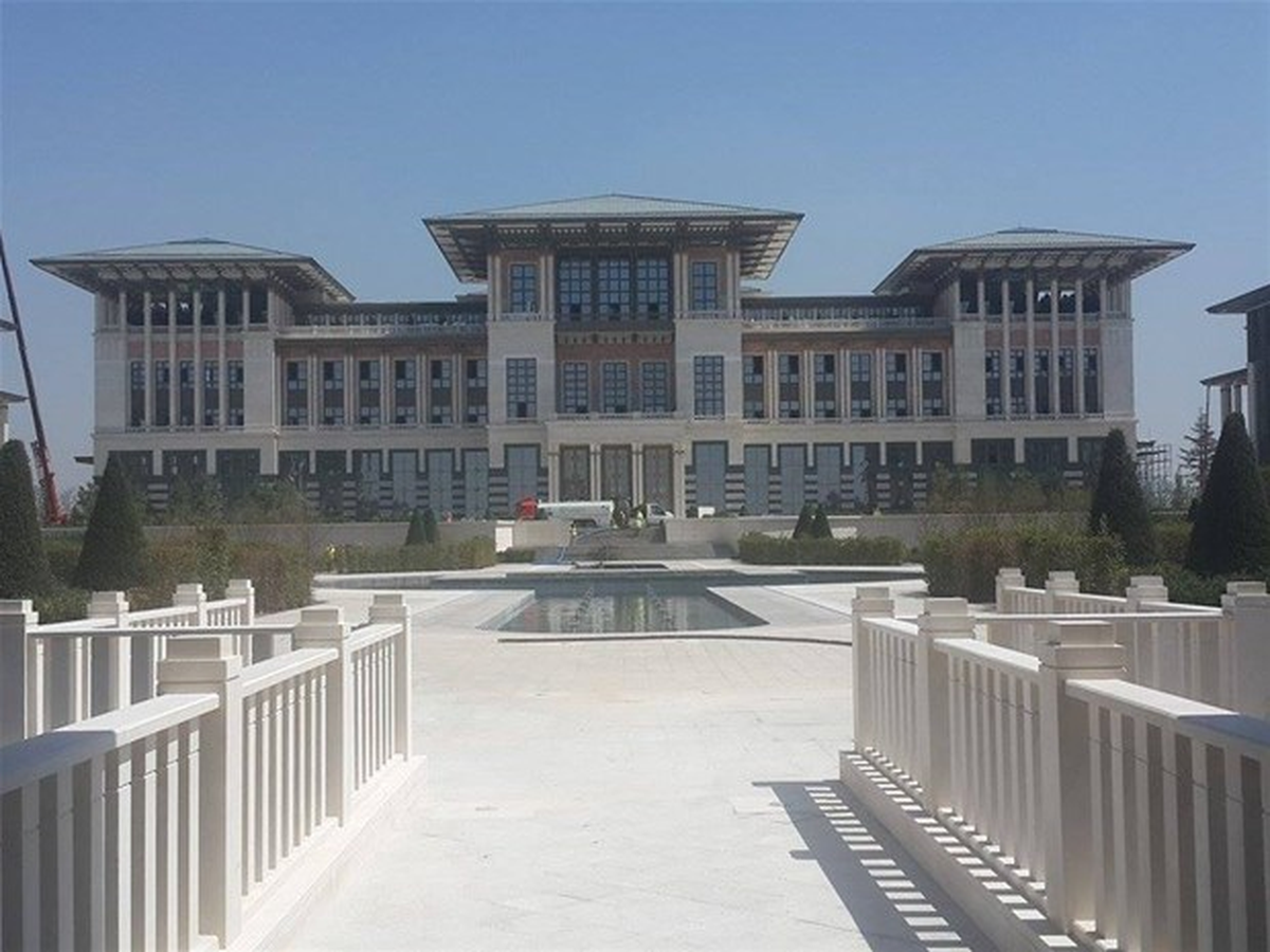 İskele Kaldırıldı "Başkanlık Sarayı" Ortaya Çıktı