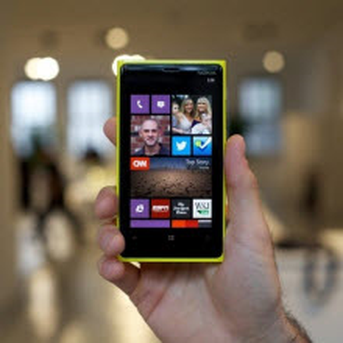 İşte Lumia 830!