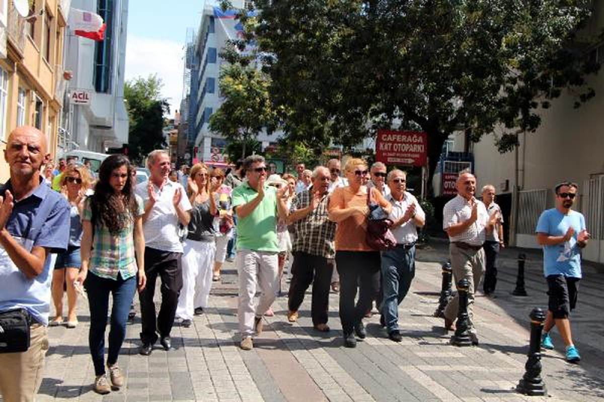 Kadıköy\'de İmam Hatip Protestosu