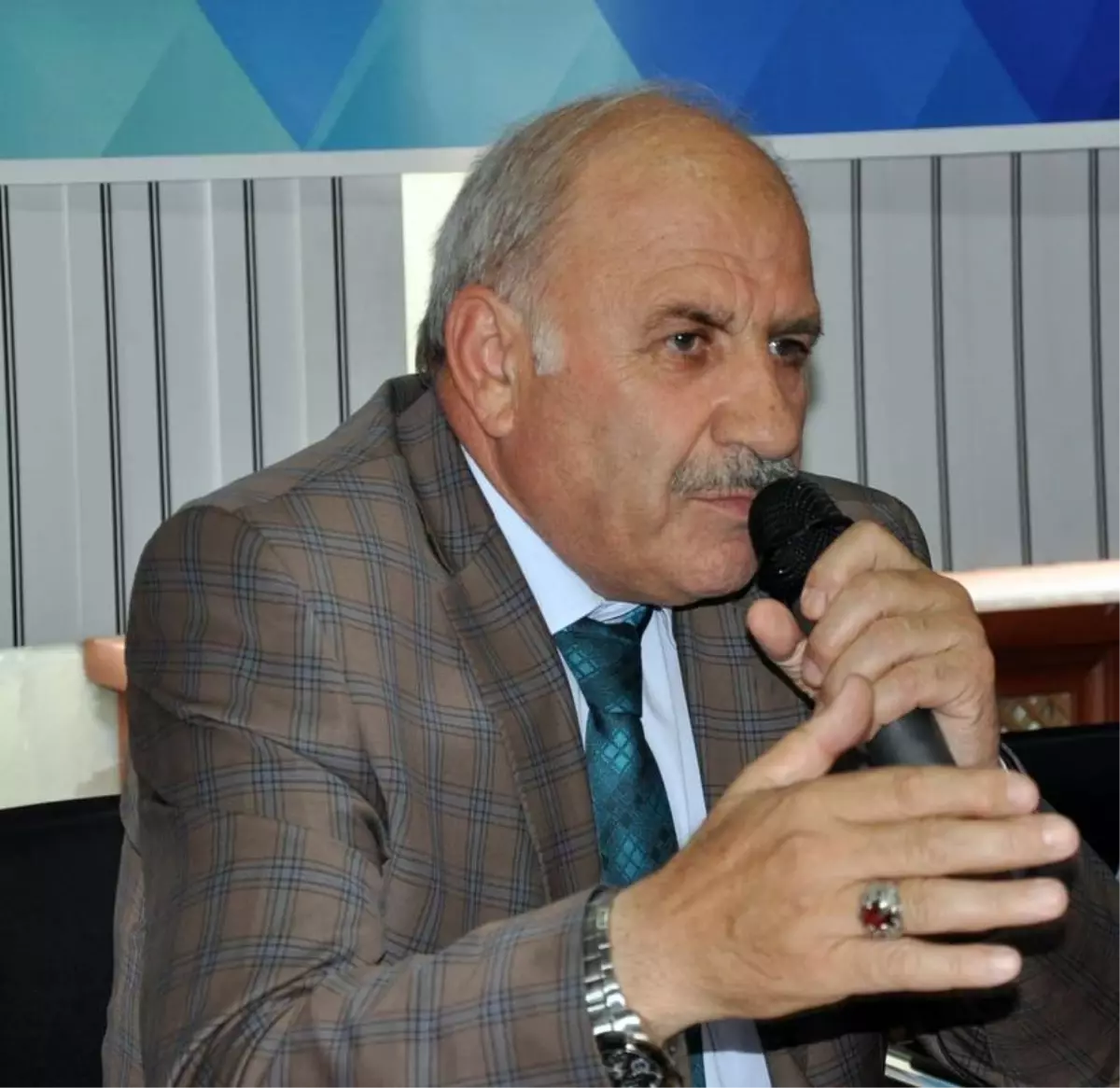 Muş'taki Yol Kapatma Eylemi