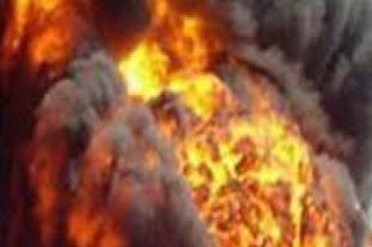 Pakistan\'da Bombalı Saldırı: 1 Ölü, 15 Ölü