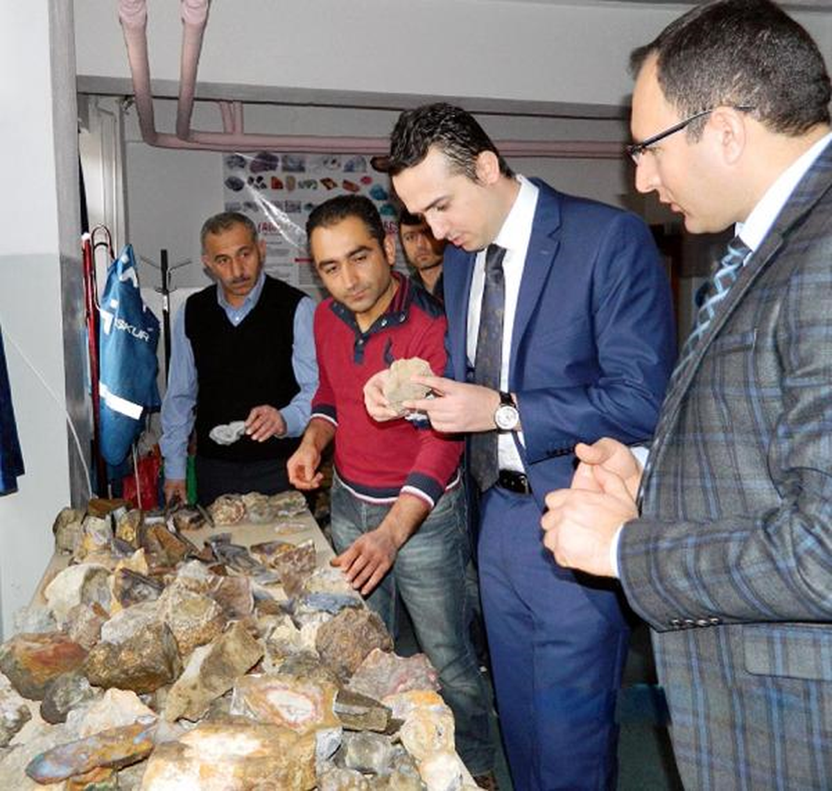 Renkli Taşlar İşsize Umut Olacak