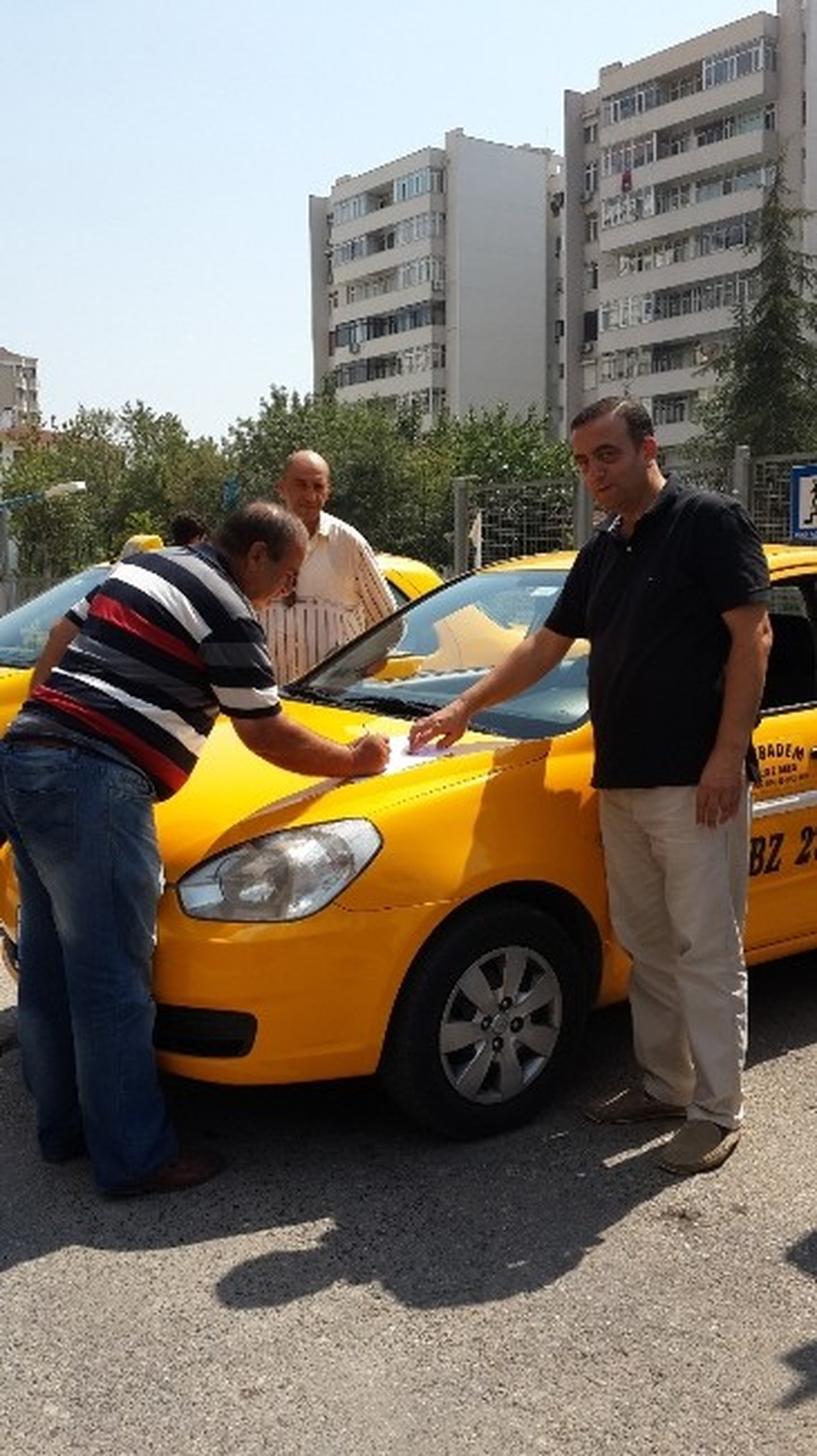 Taksicilerden İsrail Firmalarına Karşı Boykot Kampanyası