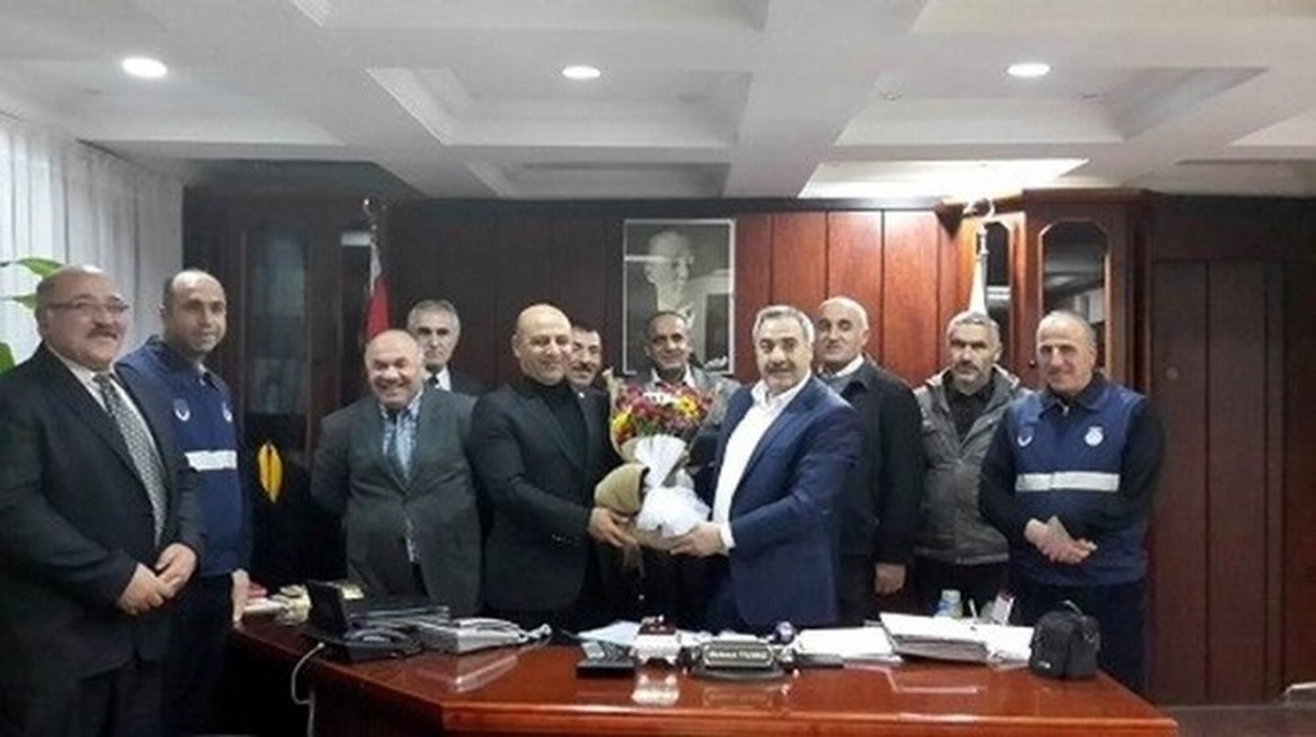 Tercan\'da Belediye İşçilerinin Mutlu Günü
