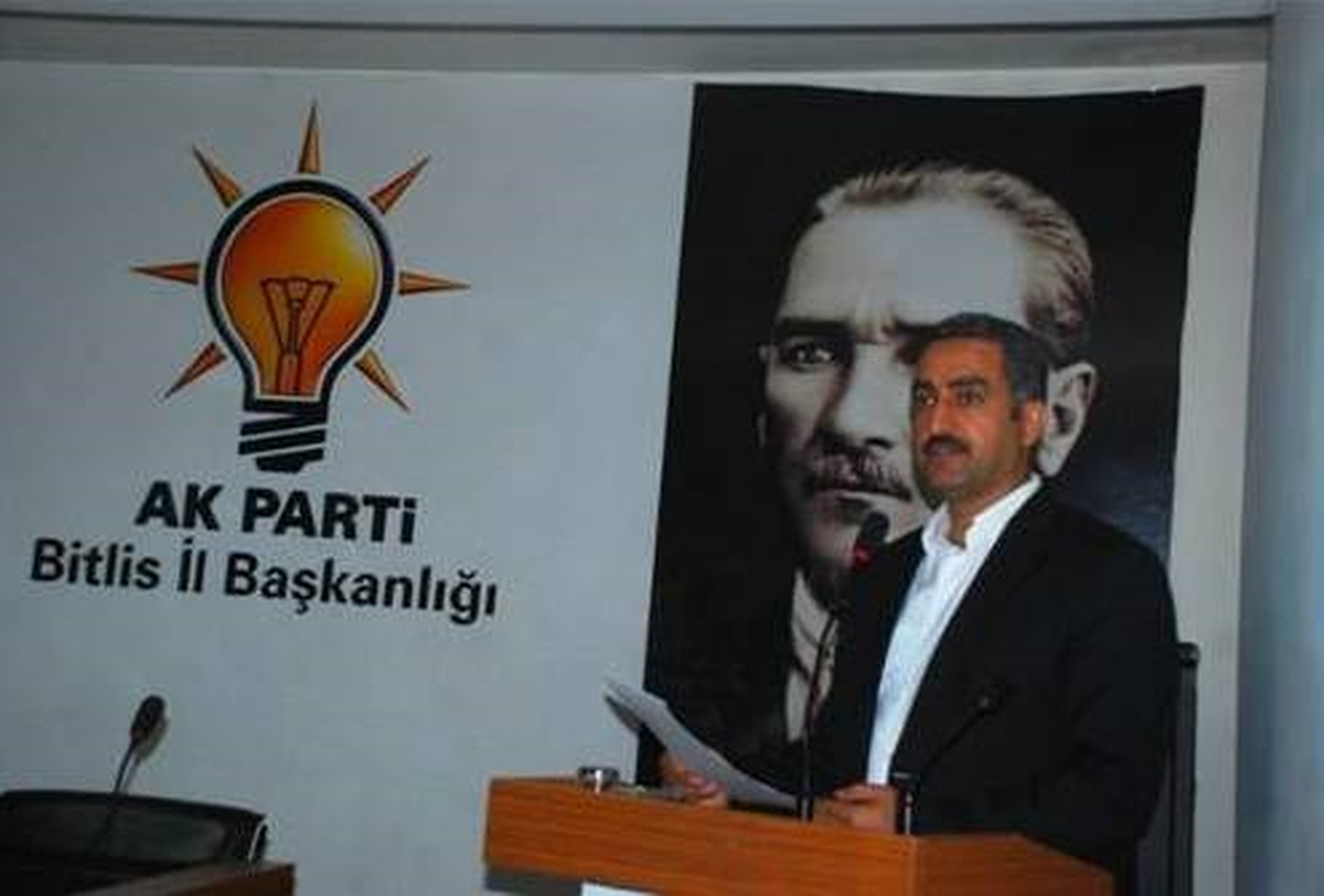AK Parti\'nin 1. Olağanüstü Büyük Kongresi