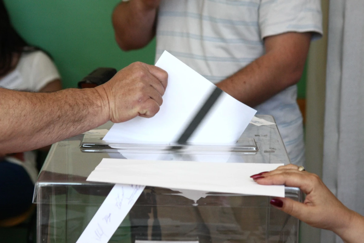 Bulgaristan\'da Erken Seçimlere Doğru