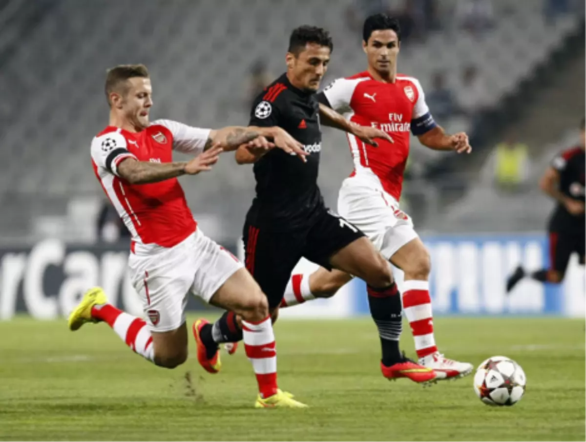 Beşiktaş, Arsenal Maçı İçin İngiltere\'ye Gitti