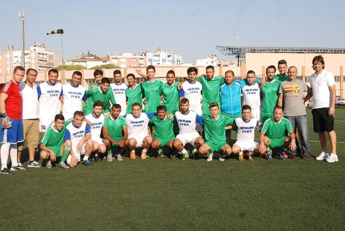 Çeştepe Belediyespor, Mevlanaspor\'u 7-1 Mağlup Etti