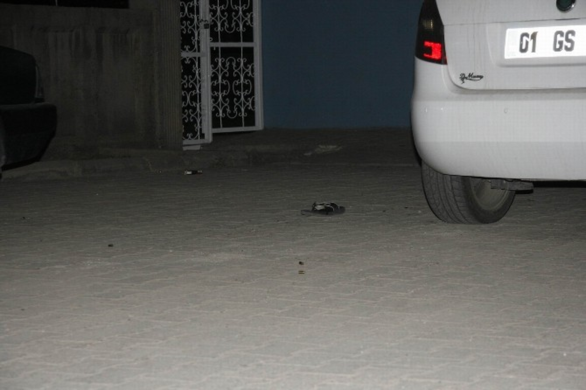 Diyarbakır\'da Silahlı Saldırı Sonucu, 1 Polis Şehit Oldu