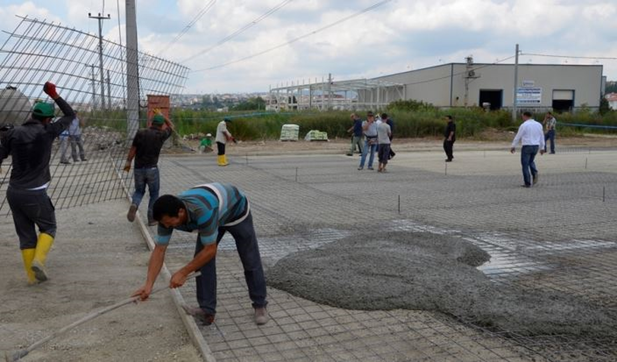 Erenler\'de Kaykay ve Paten Pisti Çalışmaları