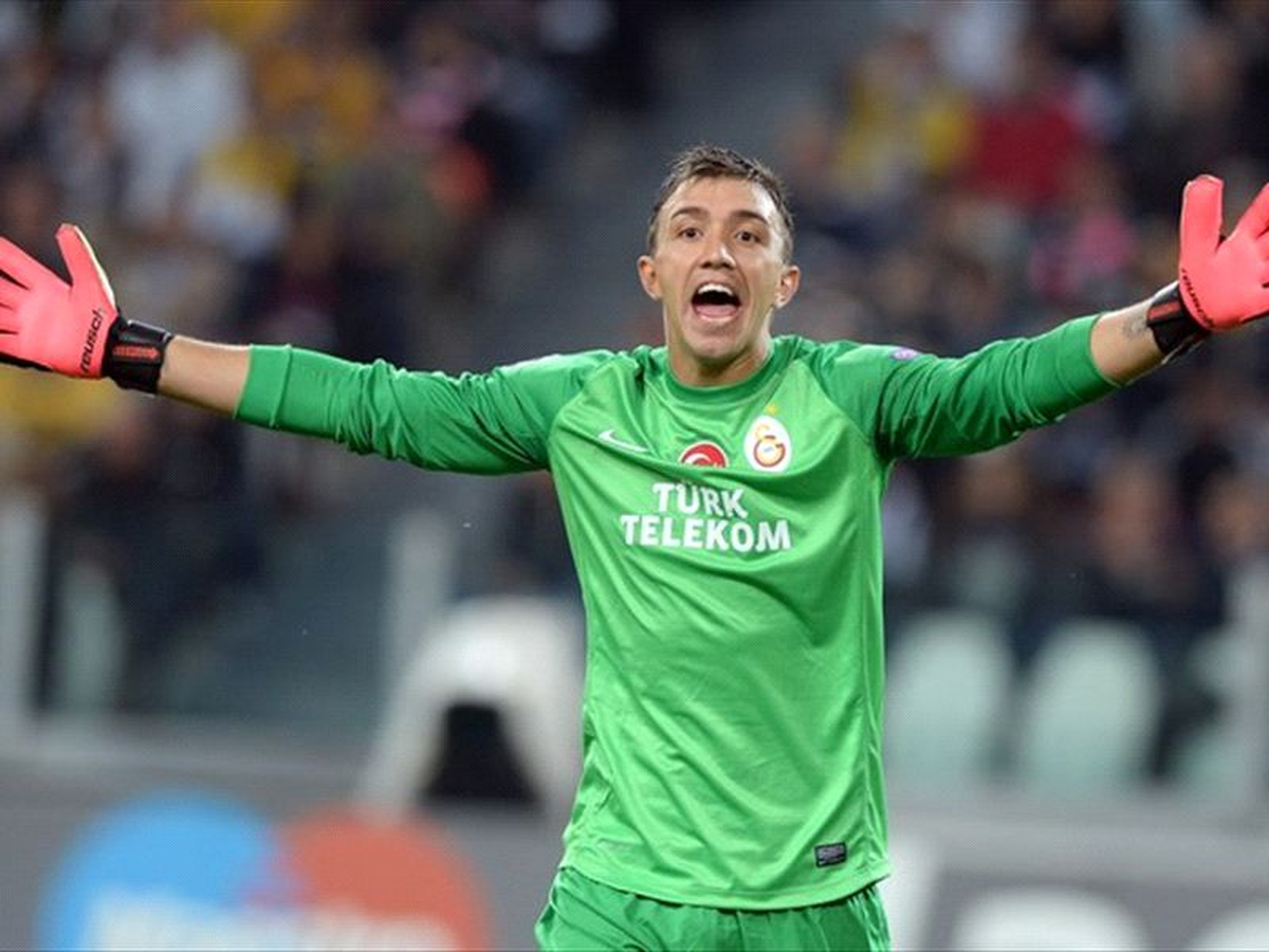 Galatasaray Kaybetse de Ödül Muslera\'ya