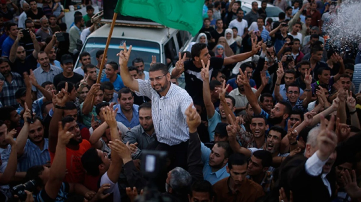 Gazze\'de Ateşkes Sağlandı, Hamas Zafer İlan Etti