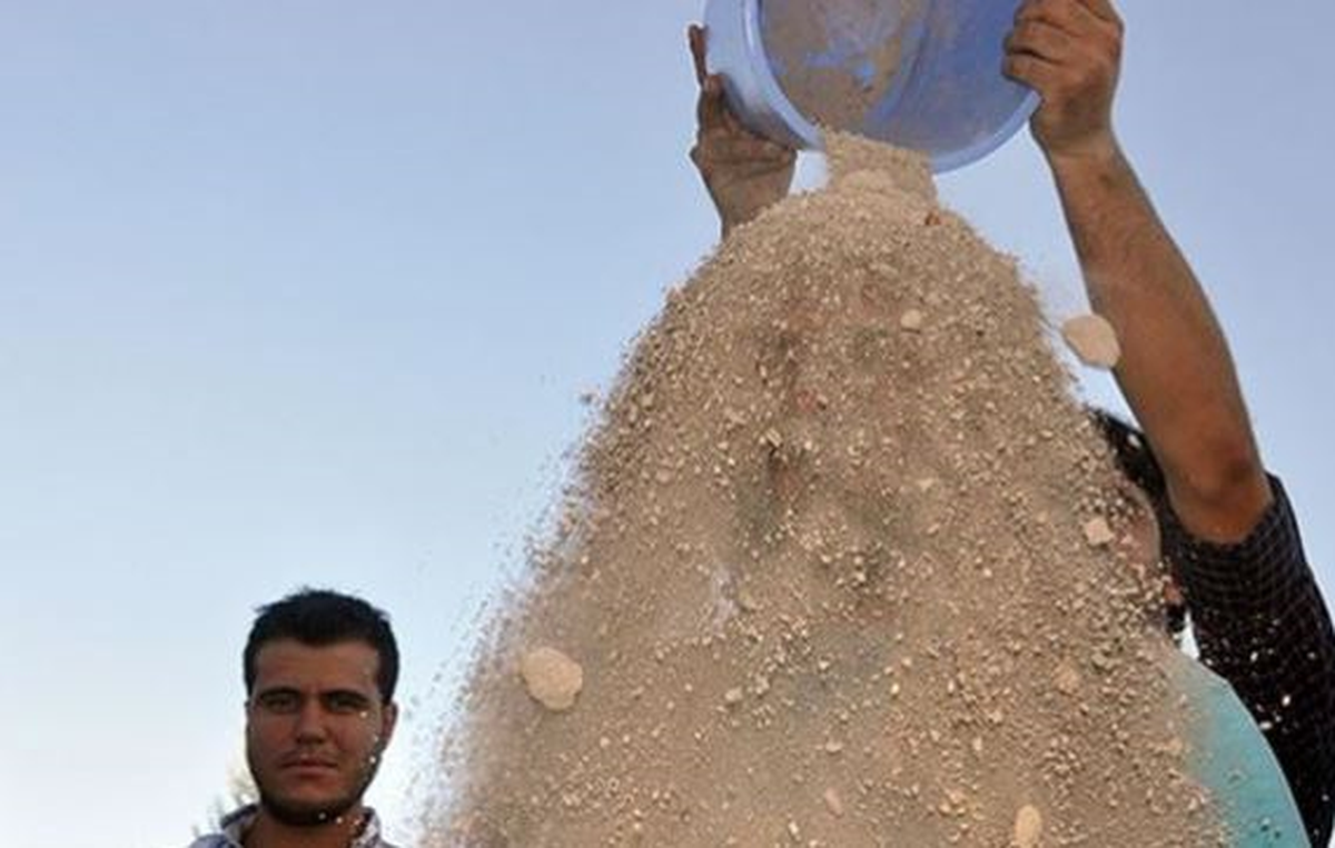 Gazze İçin "Bir Kova Kum Kampanyası"