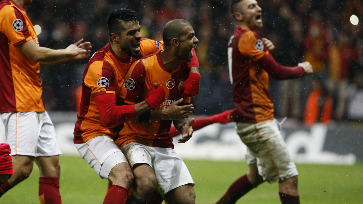 Takım Arkadaşları Felipe Melo\'ya Sahip Çıktı