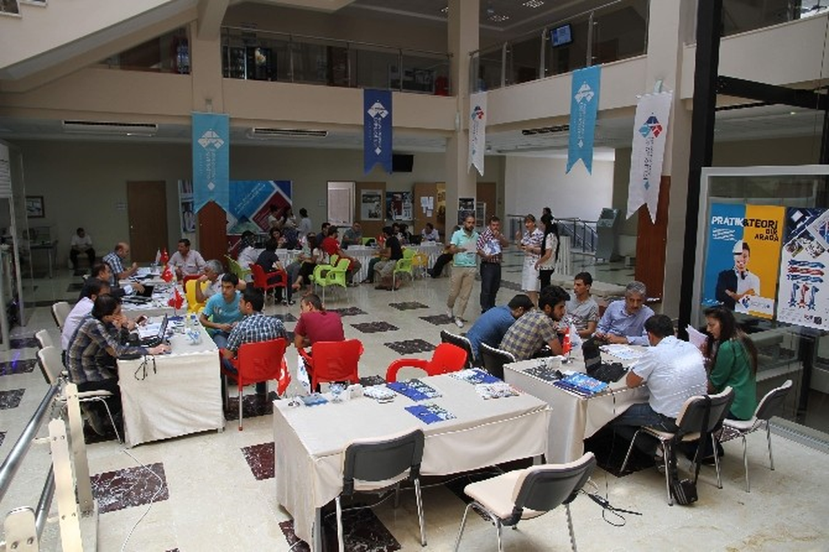 Hkü\'de Yeni Kayıt Heyecanı Başladı