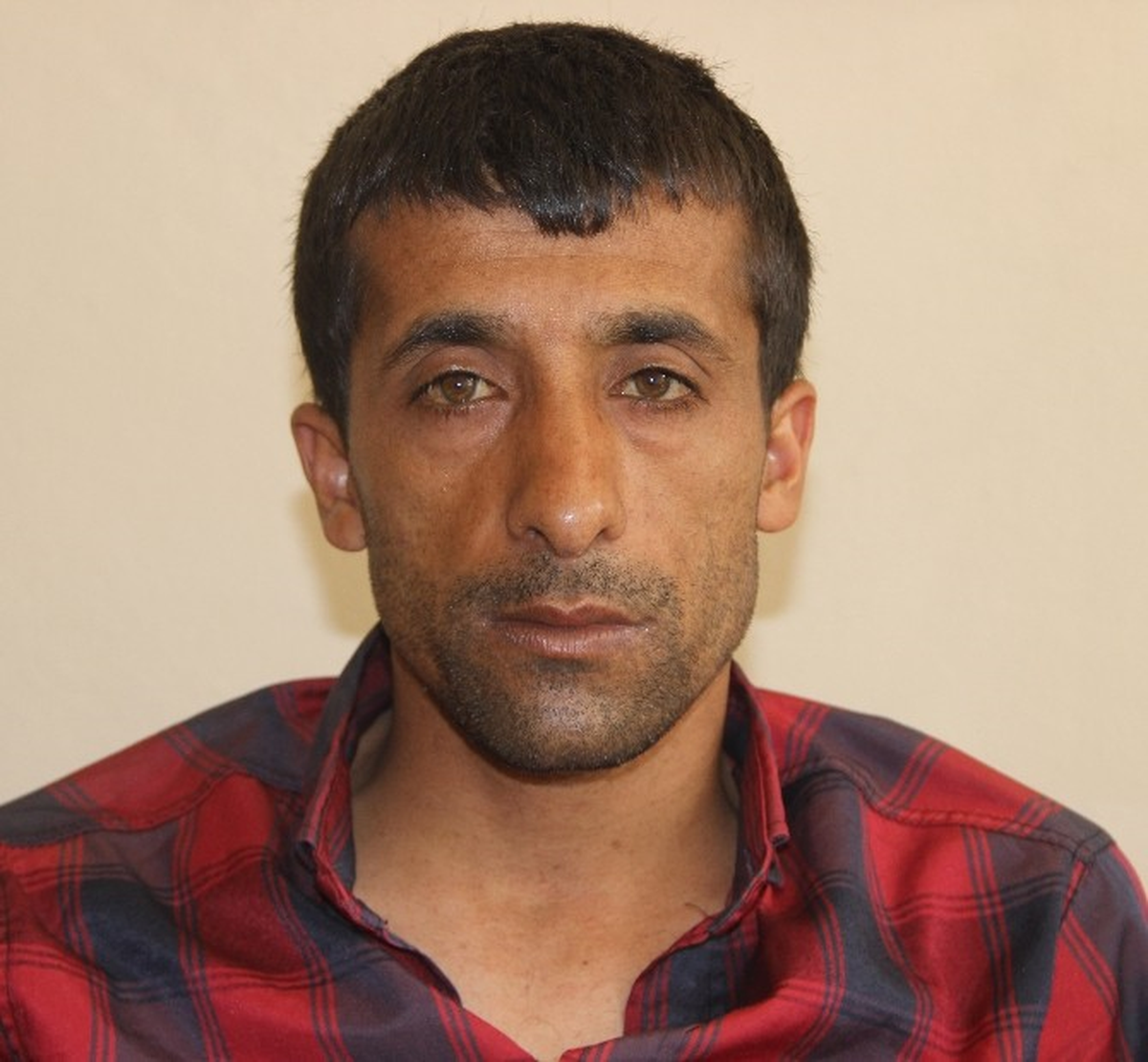 Kardeşini Yaşatmak İçin Fındık İşçiliği Yapıyor