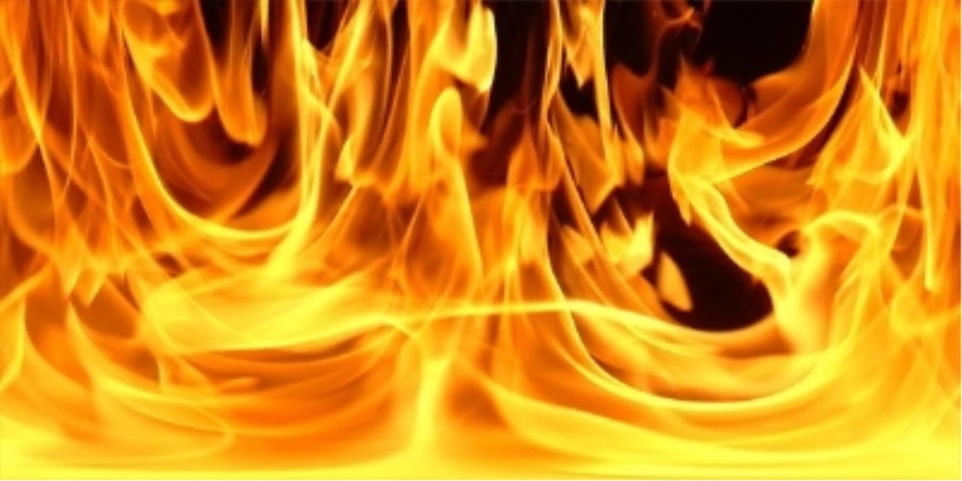 Marmaris\'te Otelin Kazan Dairesinde Yangın Çıktı