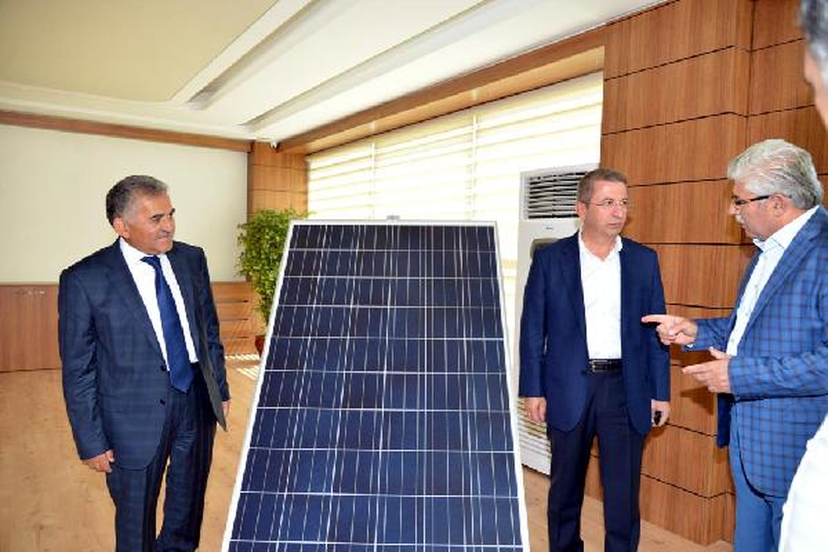 Melikgazi Belediyesi\'nden Güneş Enerjisi Atağı