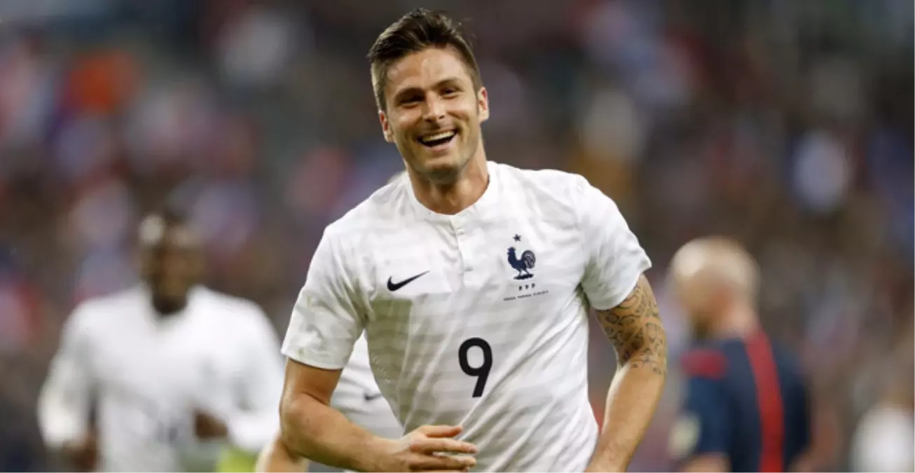 Olivier Giroud\'un 3 Ay Sahalardan Uzak Kalması Bekleniyor