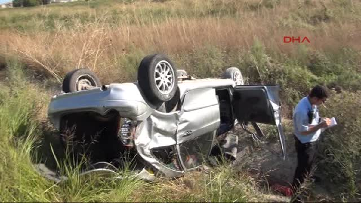 Tekirdağ\'da Otomobil Takla Attı: 3 Yaralı