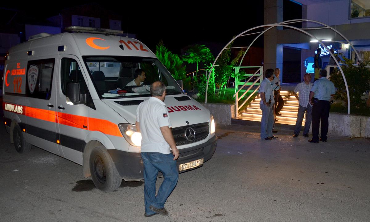 Antalya\'da Polis Telsizinden Polisler İçin Yardım İstedi