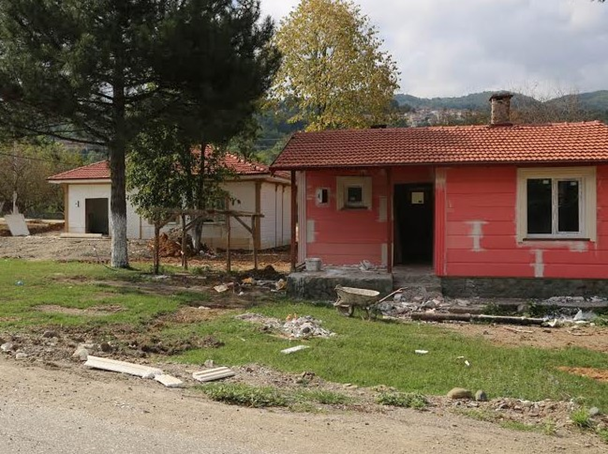 Sapanca Belediyesi Bilgi Kültür ve Sanat Evleri Yapıyor