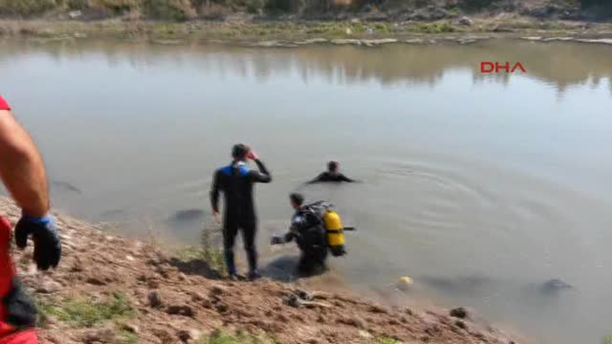 Serinlemek İçin Yeşilırmak\'a Giren Genç Boğuldu