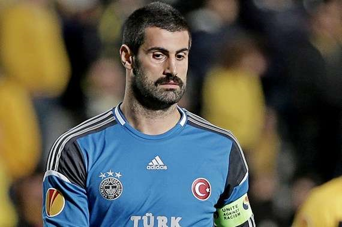 Trabzonspor\'dan Volkan Demirel\'e Tepki