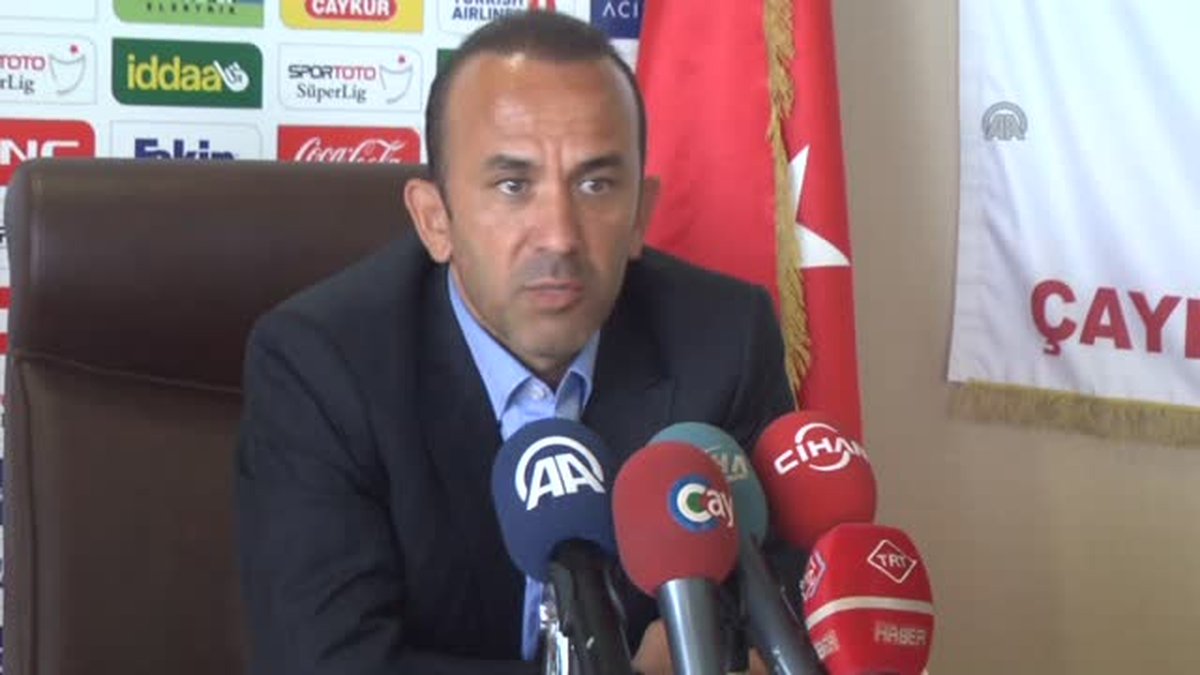 Çaykur Rizespor Teknik Direktörü Özdilek Açıklaması