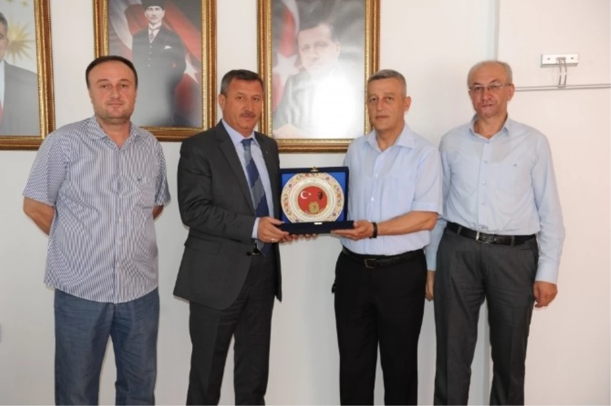 Başkan Ahmet Asım Okat\'tan Vali Yılmaz\'a Teşekkür Ziyareti