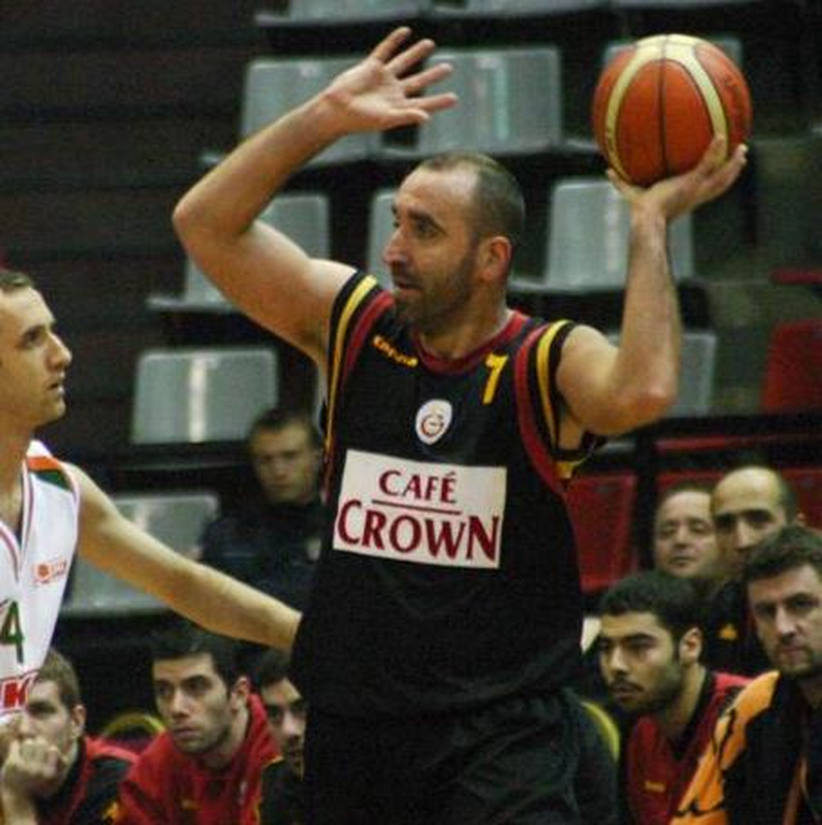 Bursaspor Şemsettin Baş ile Anlaştı