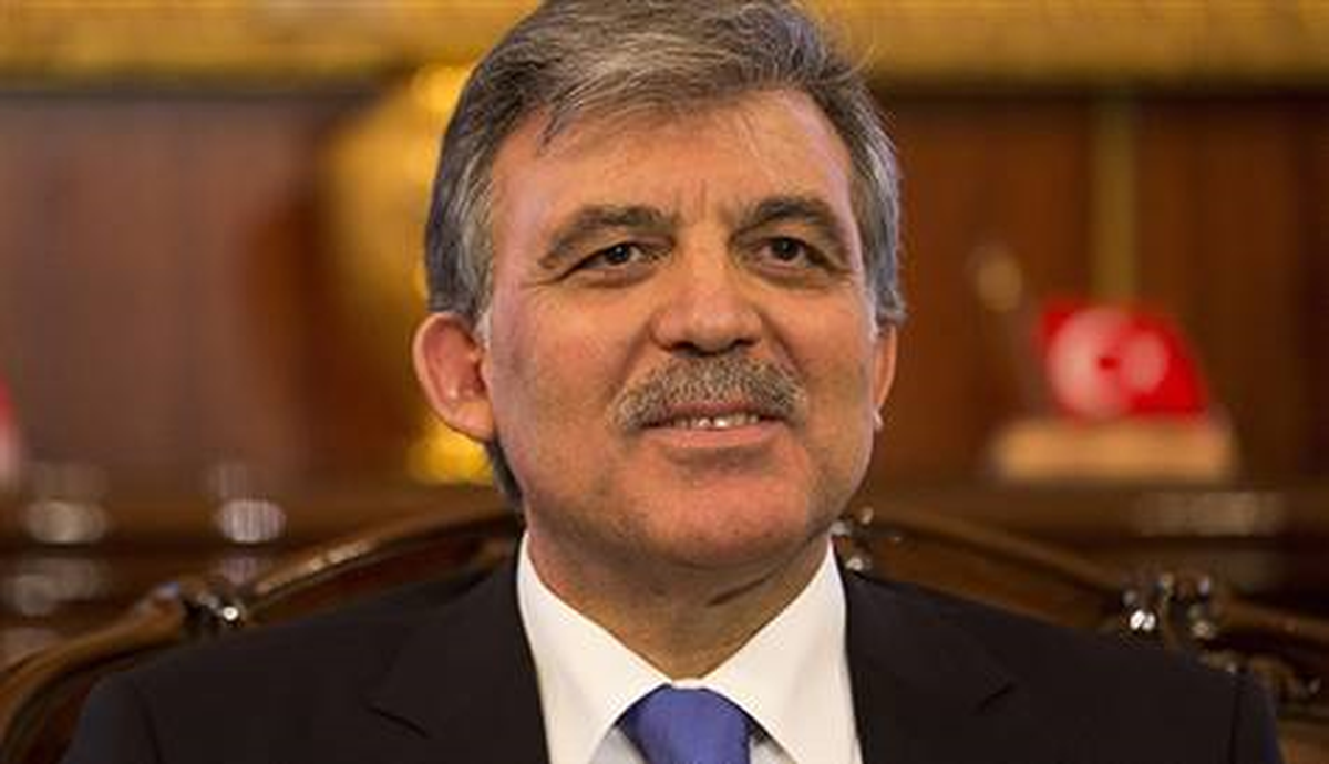 Cumhurbaşkanı Gül\'den Davutoğlu\'na Tebrik!