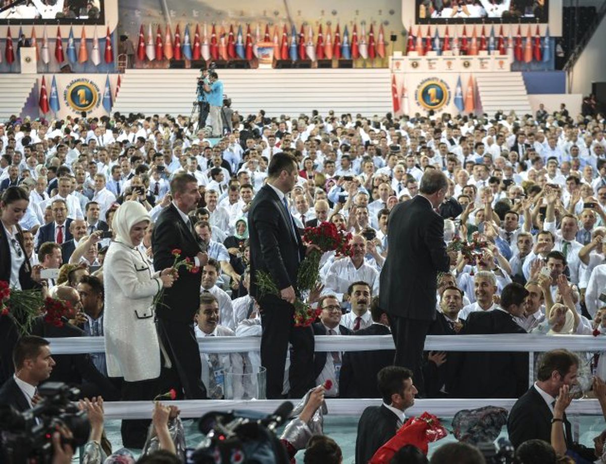 Erdoğan Kongre Öncesi Partililere Seslendi