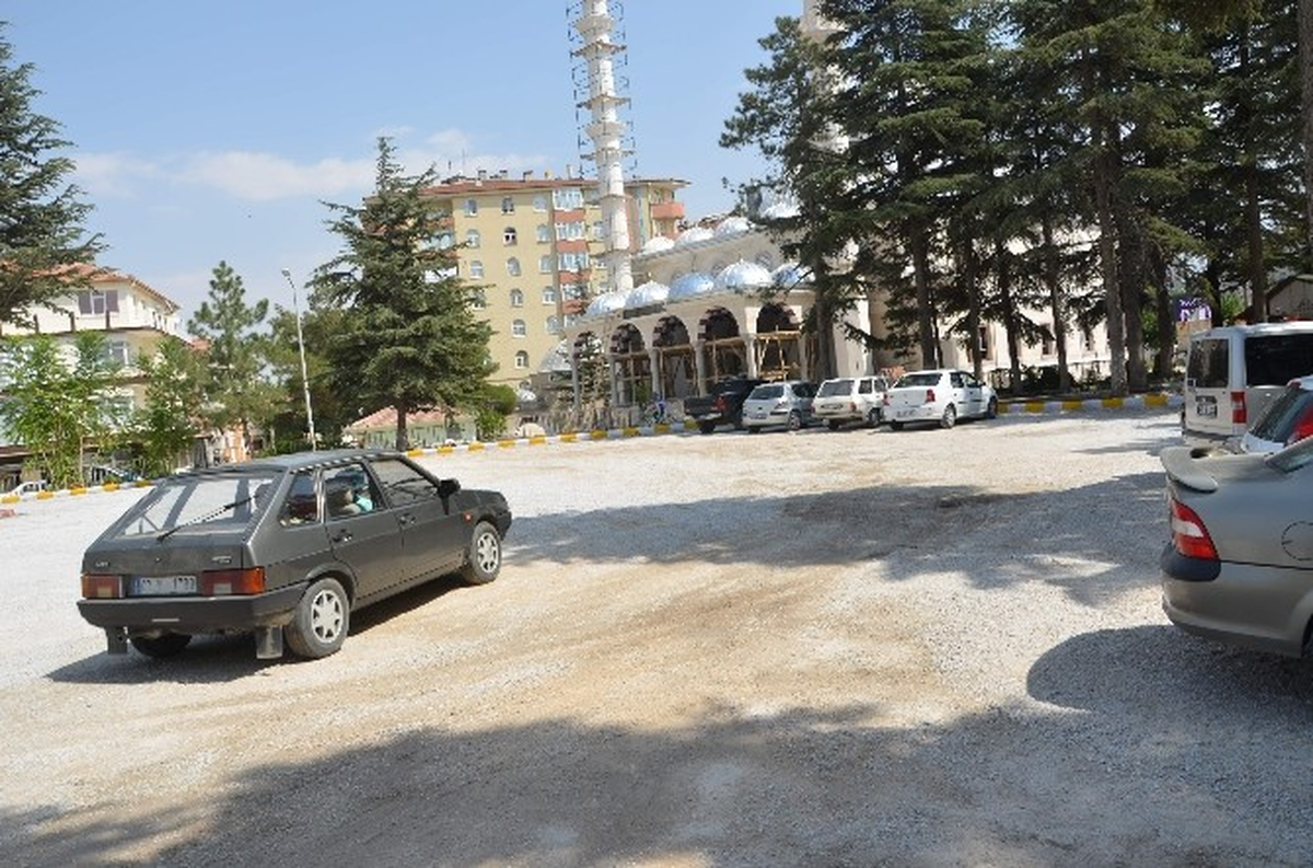 Ereğli\'de Yunus Emre Açık Otoparkı Hizmete Açıldı