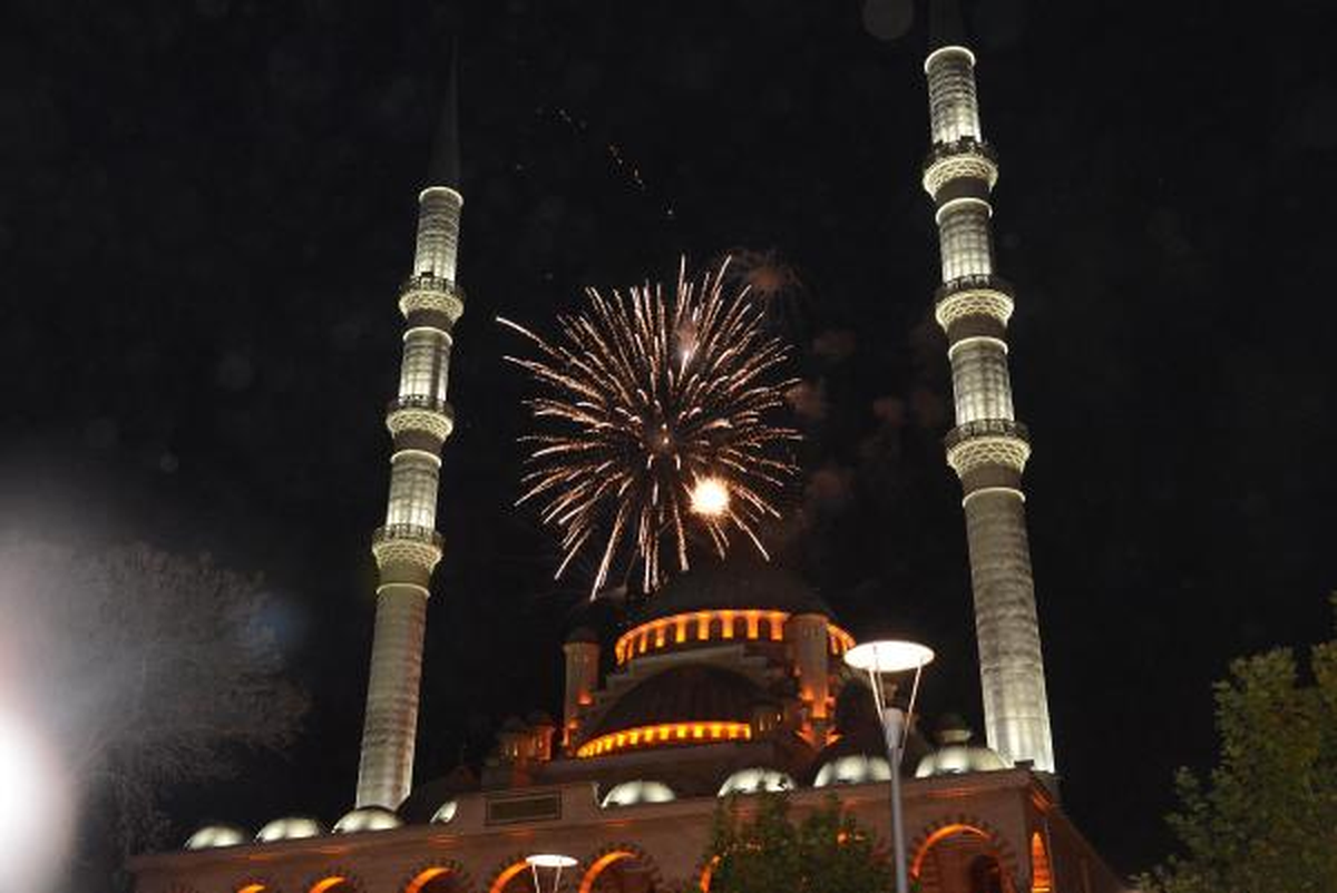 Konya\'da Davutoğlu Coşkusu