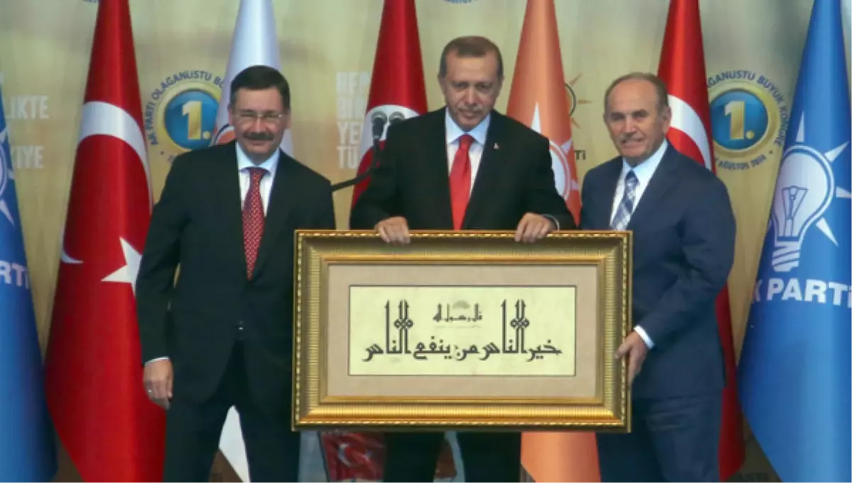 Recep Tayyip Erdoğan\'a Anlamlı Hediye