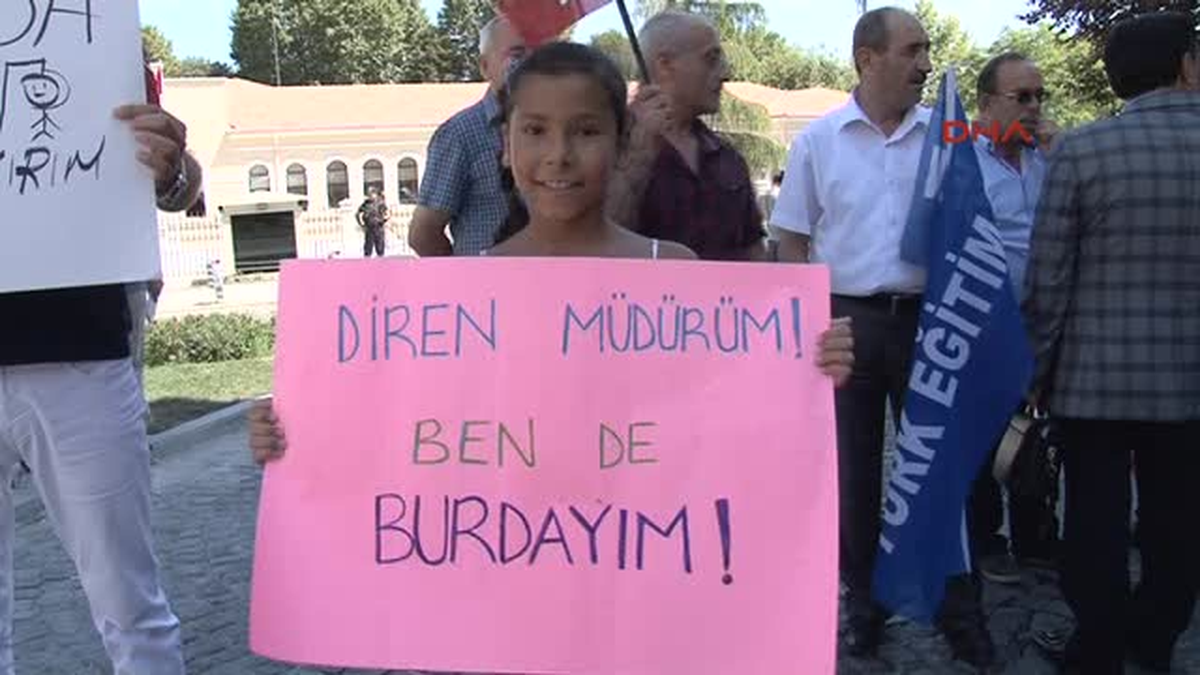 Sen Üyesi Bir Grup, Milli Eğitim Bakanlığı Tarafından Müdürlere Uygulanan Puanlama Sistemini...
