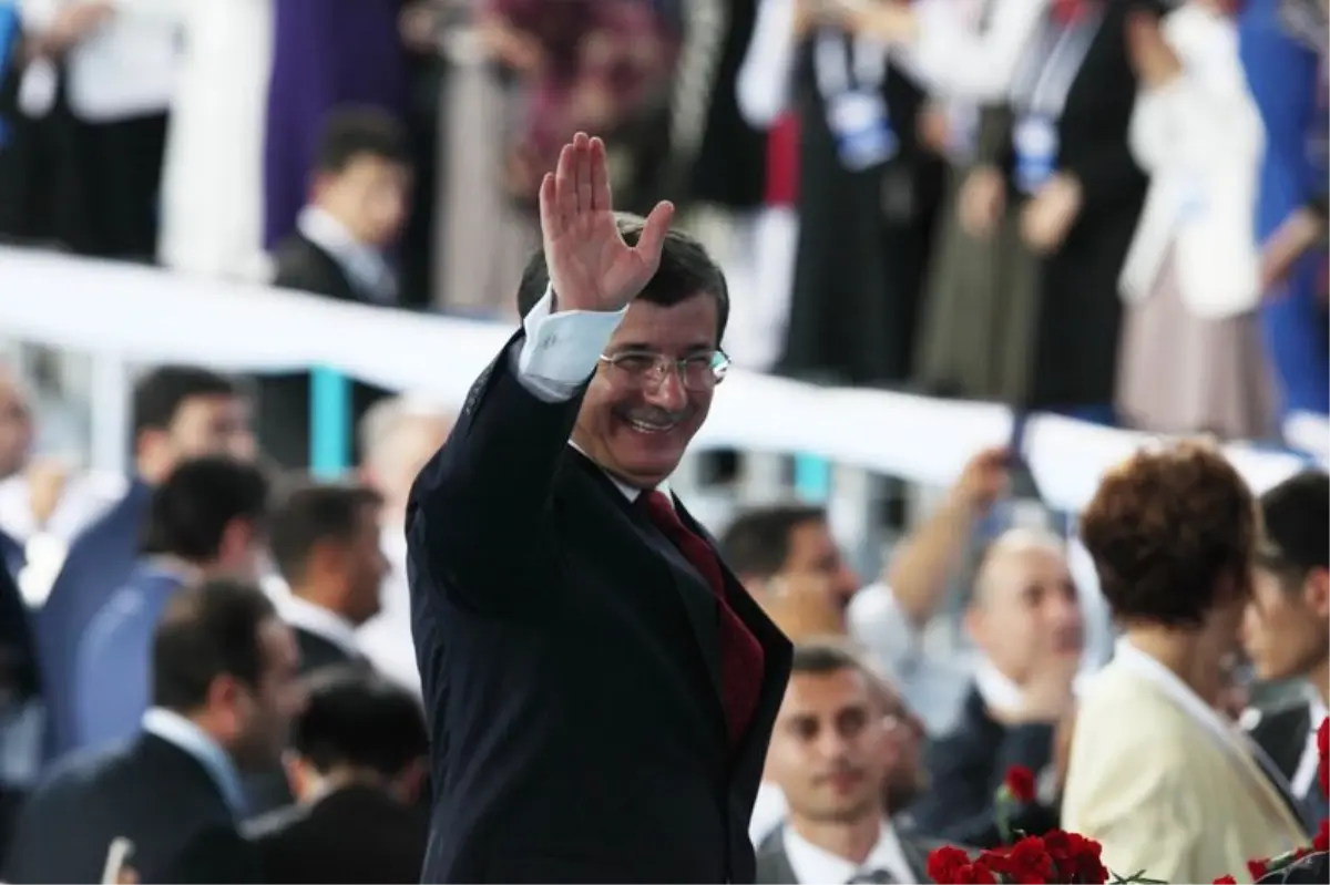 Yeni Genel Başkan Ahmet Hoca