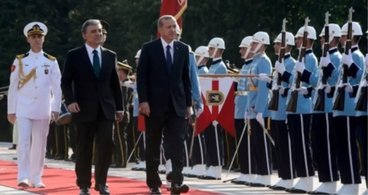 Abdullah Gül\'e Askeri Törenle Veda