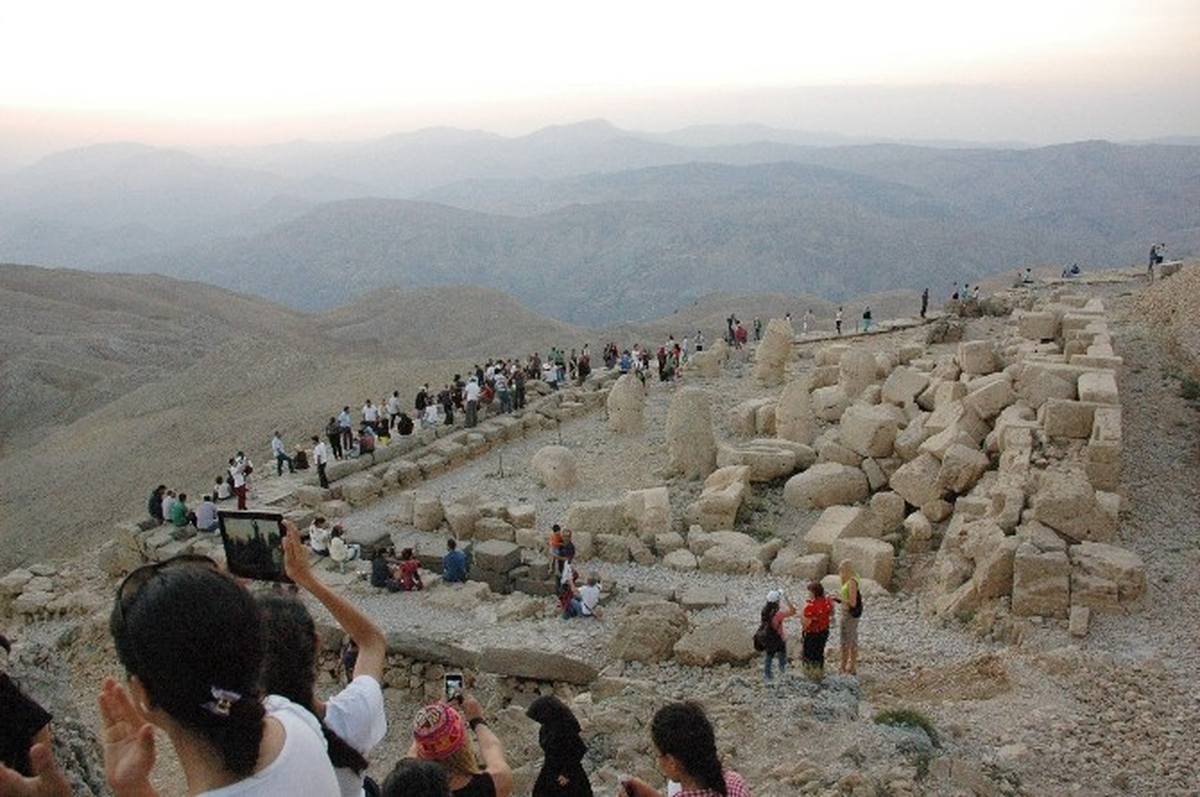 Adıyaman\'da, Gençler Kültür Kaynaşması Yaşıyor