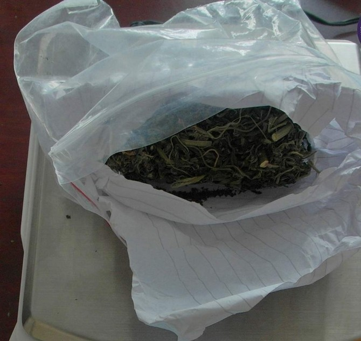 Afyonkarahisar Polisinin 3 Operasyonunda 400 Gram Esrar Ele Geçirdi