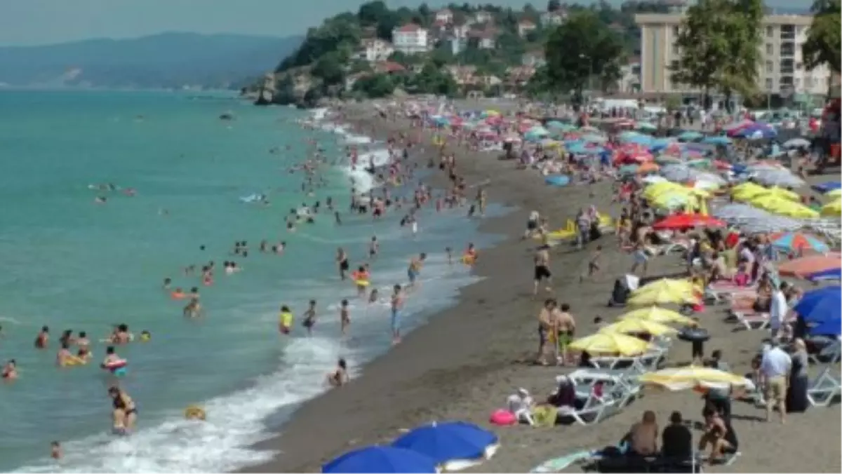 Akçakoca Yerli Turistlerin Gözdesi Oldu