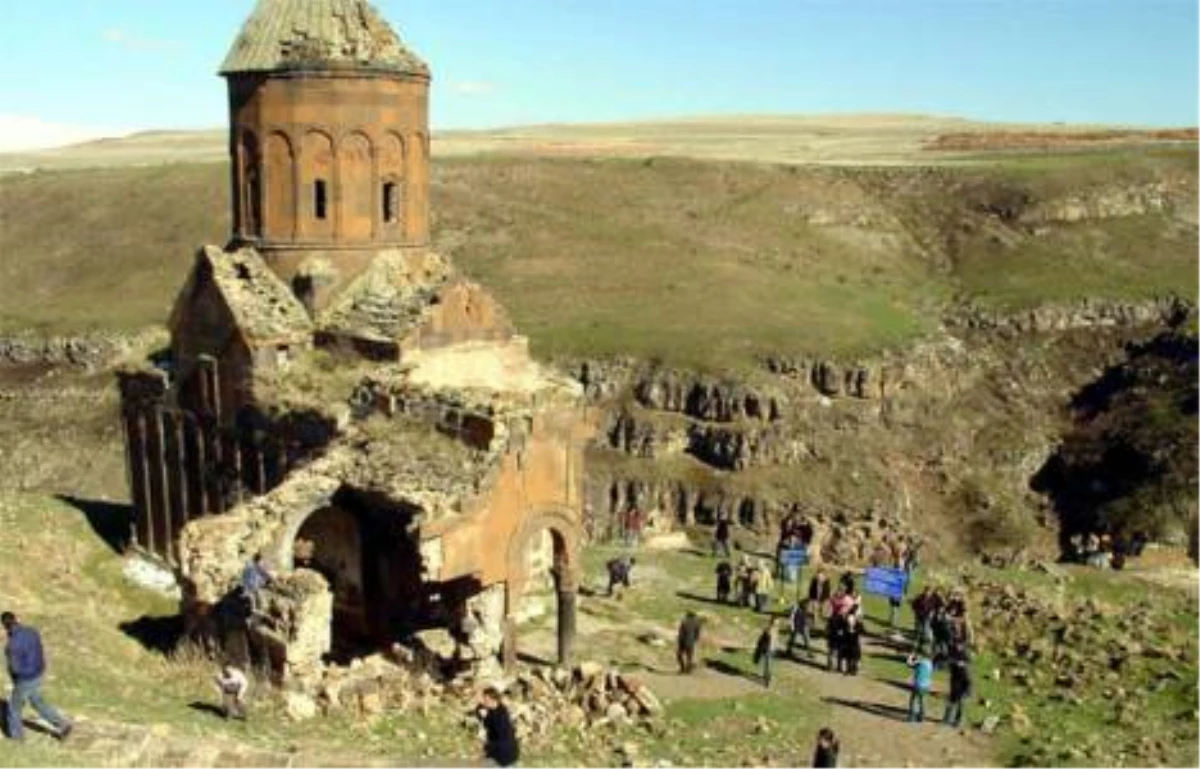 Ani Ören Yeri\'ndeki Kazı Çalışmaları