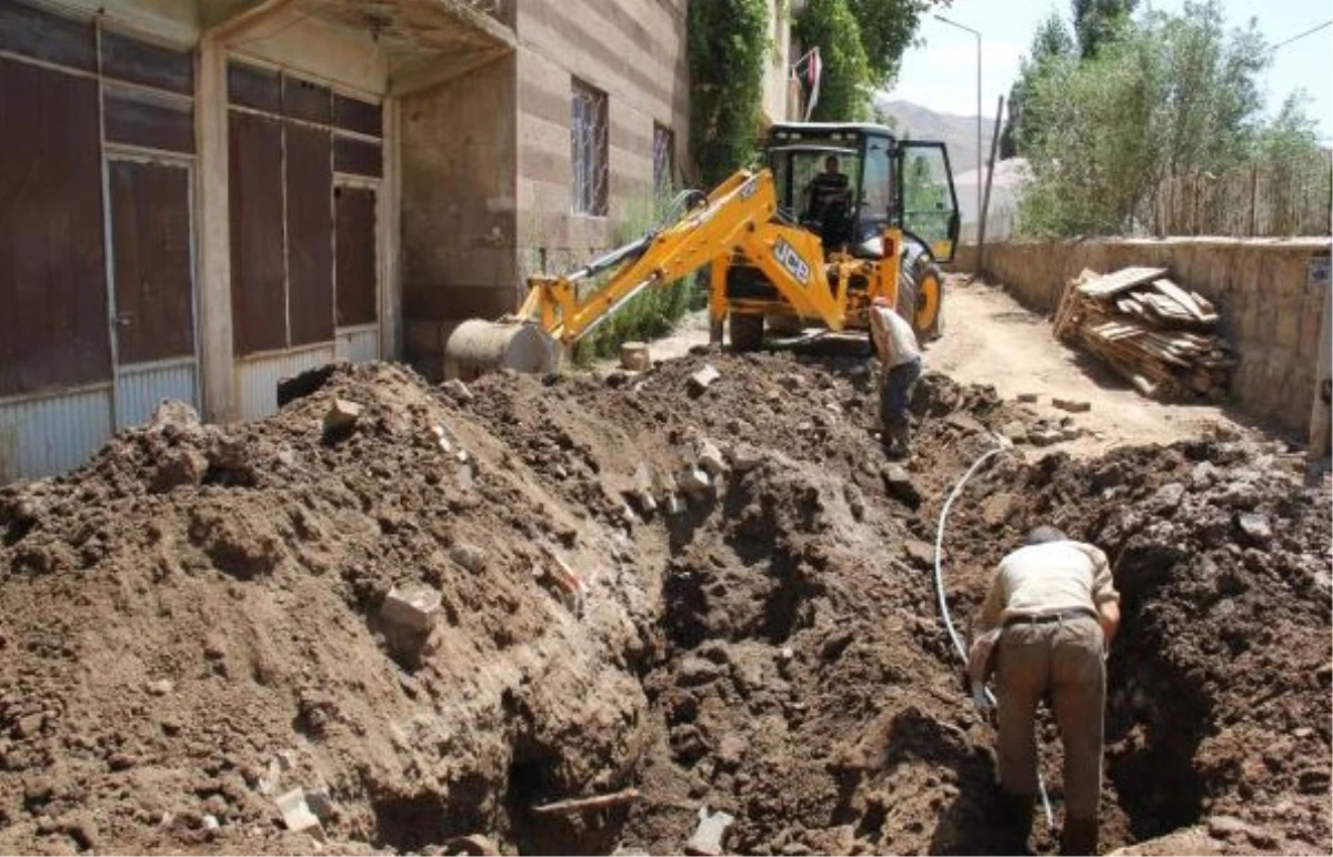 Bitlis Belediyesinde Hizmet İçin Seferberlik Devam Ediyor