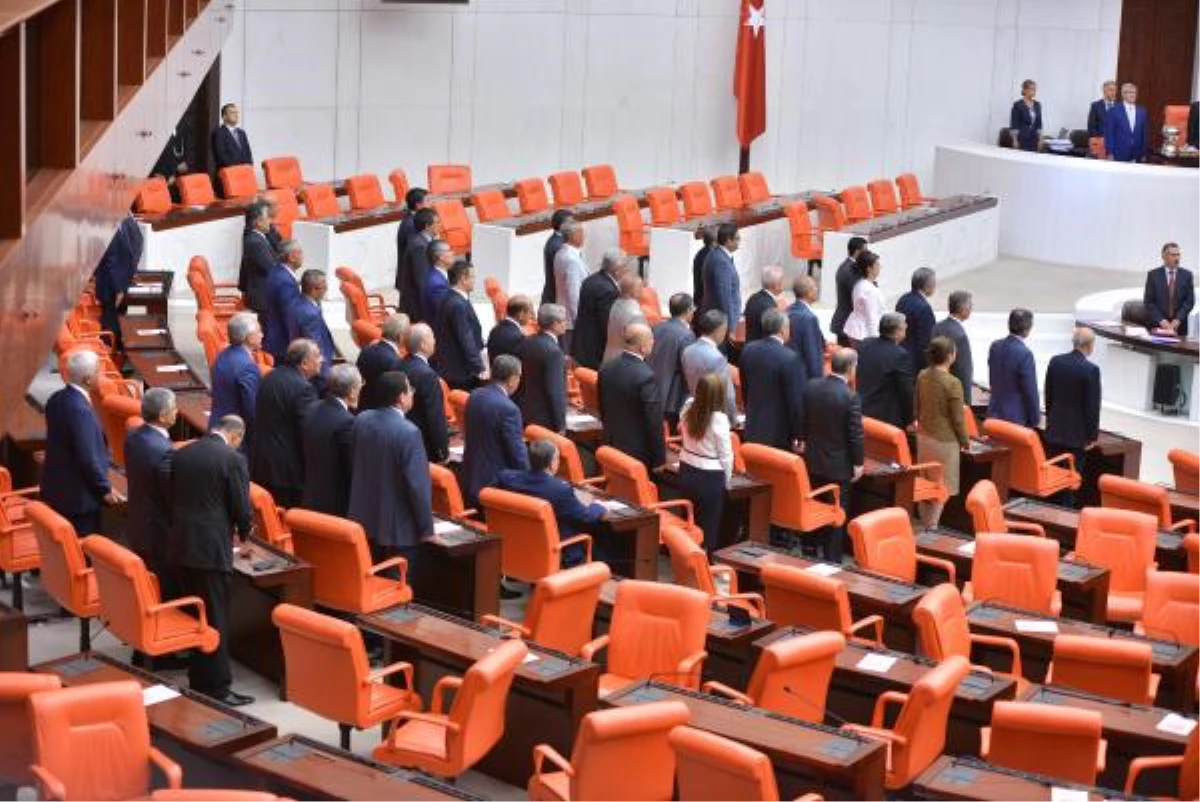 Cumhurbaşkanı Erdoğan\'ın Yemin Töreni: CHP\'liler Meclisi Terketti