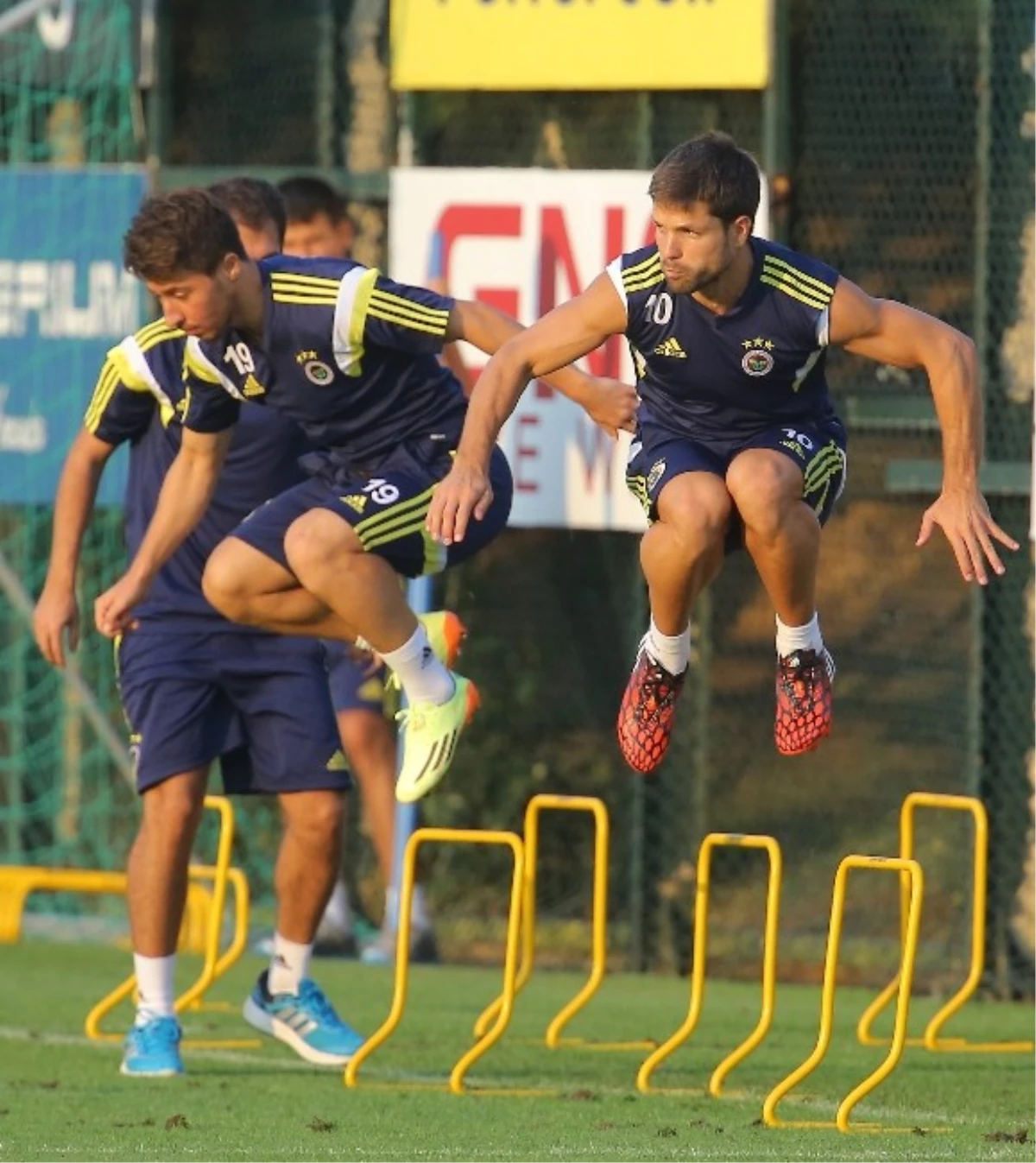 Fenerbahçe, Kardemir Karabükspor Maçı Hazırlıklarını Sürdürdü