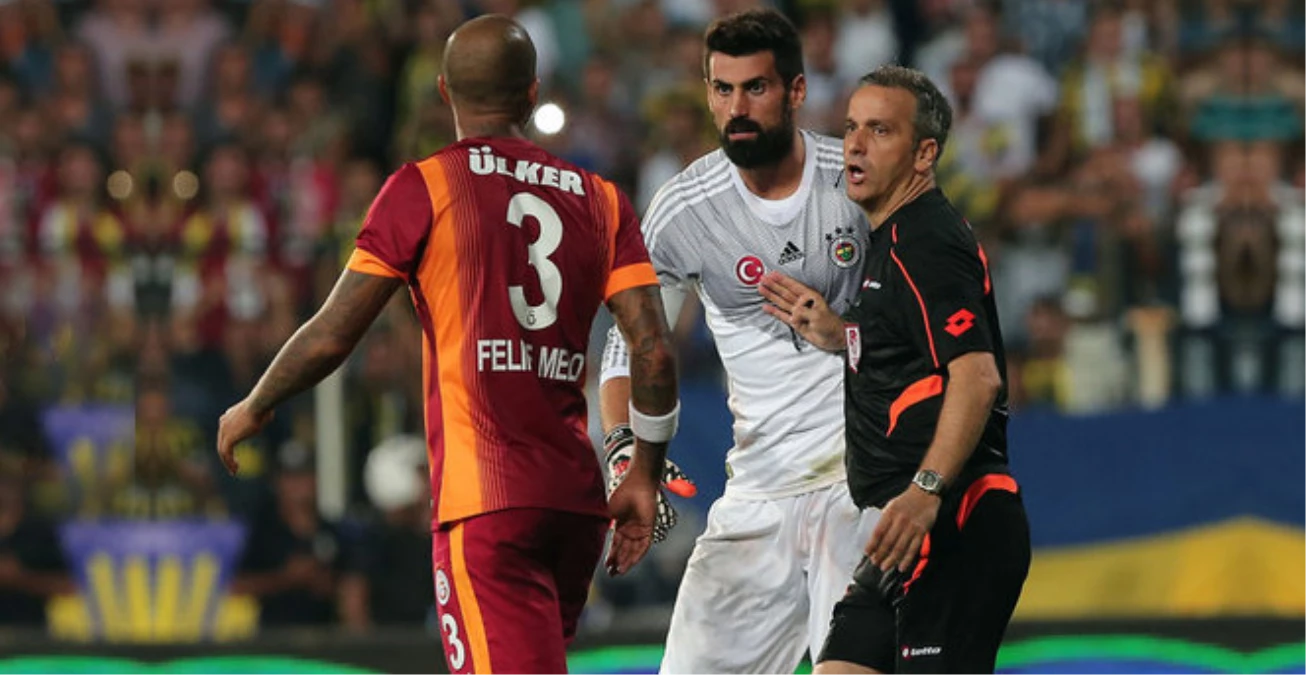 Galatasaray\'a 1 Maç Saha Kapatma Cezası Geliyor