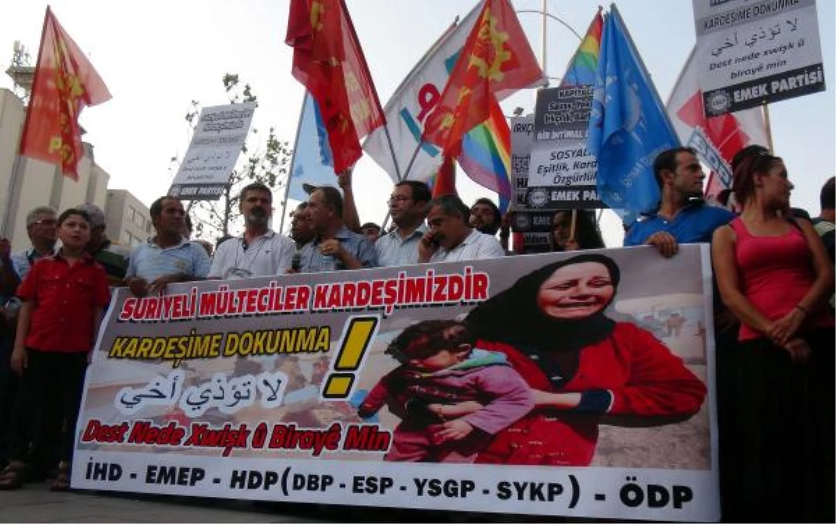 Gaziantep\'ten Suriyeli Sığınmacılara Destek Yürüyüşü
