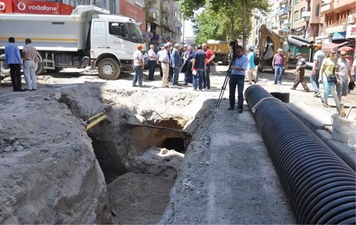 Isparta Belediyesi, Hafta Sonunu Mesaiye Dönüştürdü